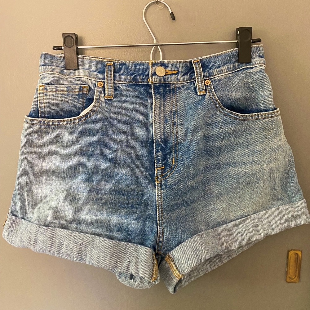 urban outfitters bdg mom shorts